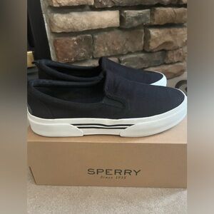 Sperry Top Slider